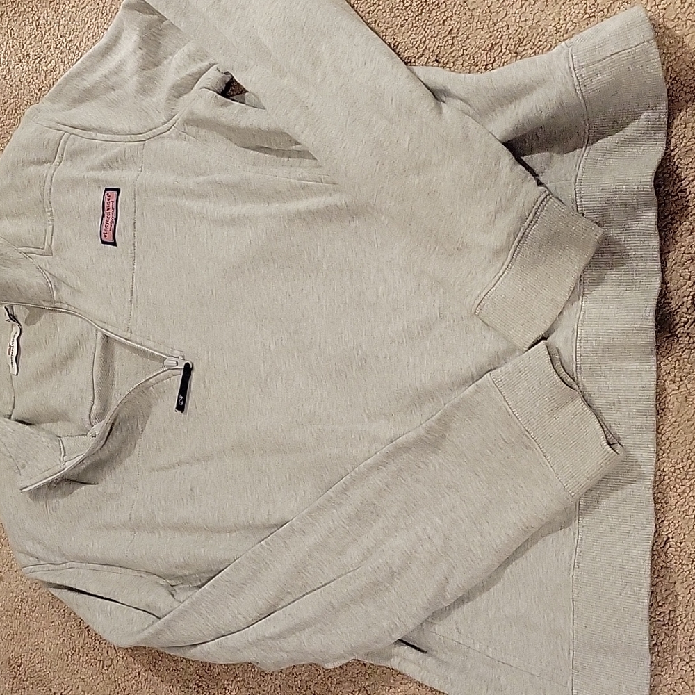 Vineyard vines pullover